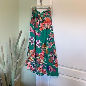 Fully Lined Maxi Skirt with pockets and elastic back on waist